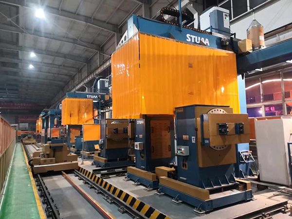 行業(yè)內(nèi)首條煤機(jī)中部槽全工序機(jī)器人智能自動(dòng)生產(chǎn)線