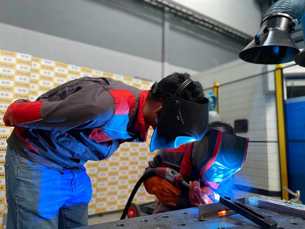 伏能士TPSi-CMT焊機(jī)專題培訓(xùn)會——斯圖對工藝的追求，從未止步